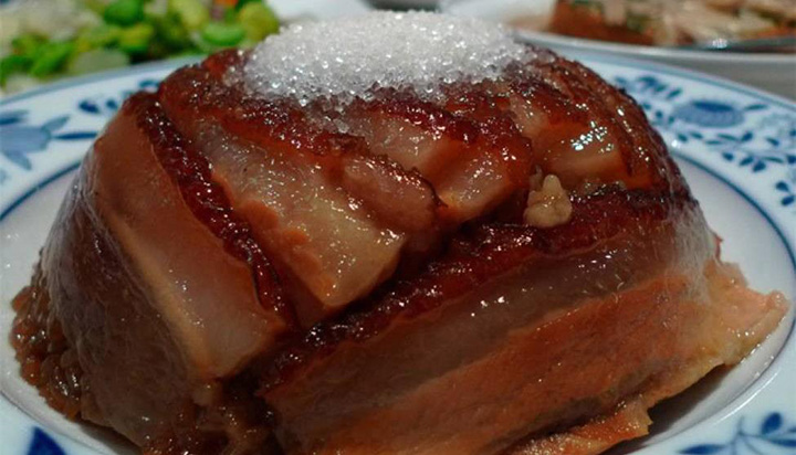 Chongqing Culinary Guide: Traditional Jia Sha Rou (Sweet Shao Bai)—A Classic Steamed Dish You Can